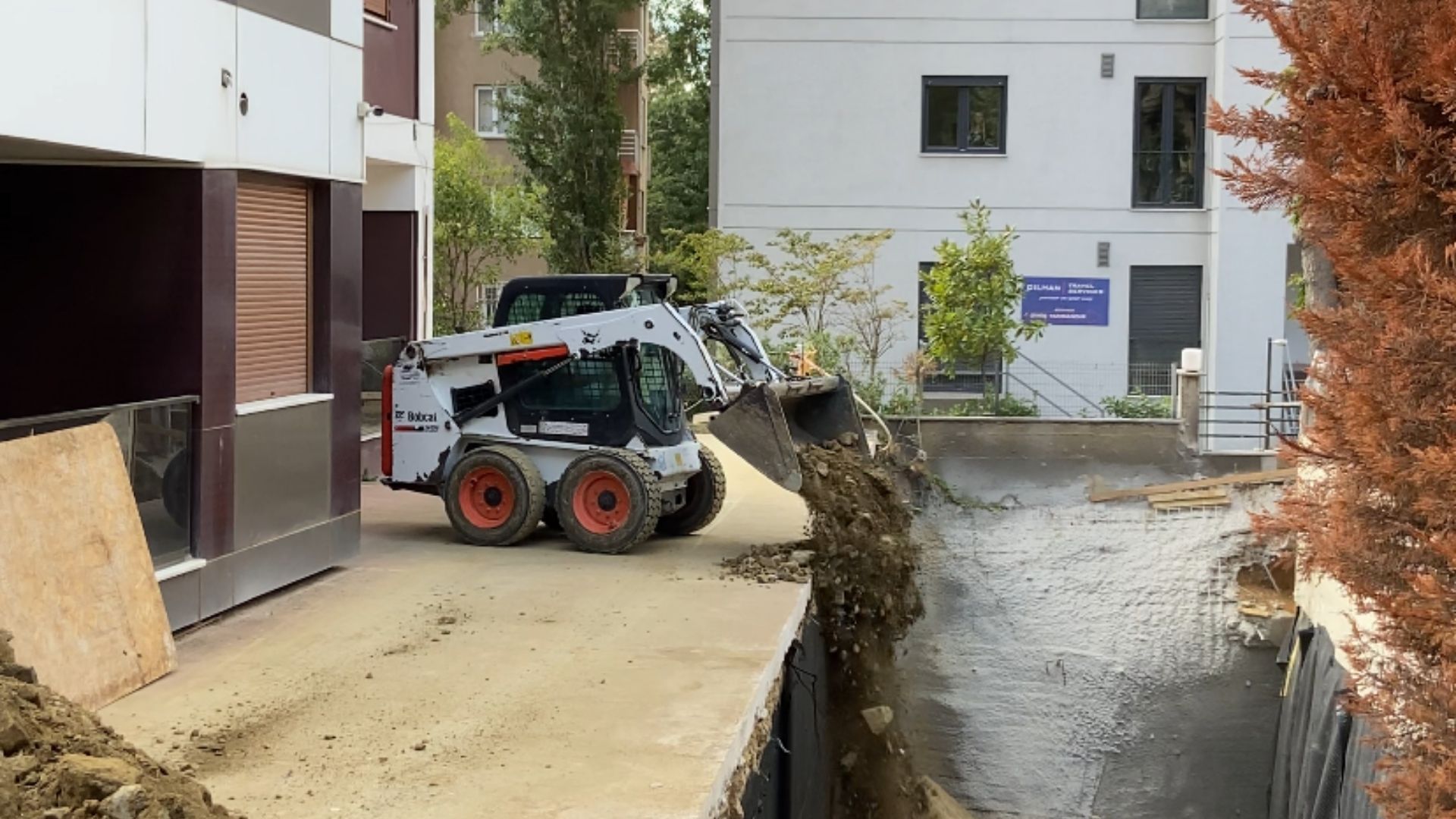 Bobcat ile hafriyat işi